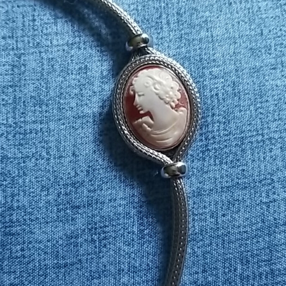 dyadema Jewelry - Cameo sterling silver bracelet